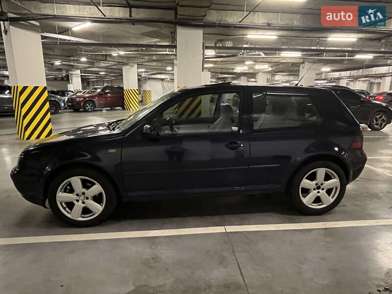 Хэтчбек Volkswagen Golf 2002 в Киеве фото 7 Хэтчбек Volkswagen Golf 2002 в Киеве