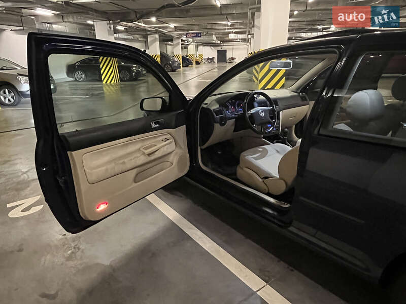 Хэтчбек Volkswagen Golf 2002 в Киеве фото 21 Хэтчбек Volkswagen Golf 2002 в Киеве