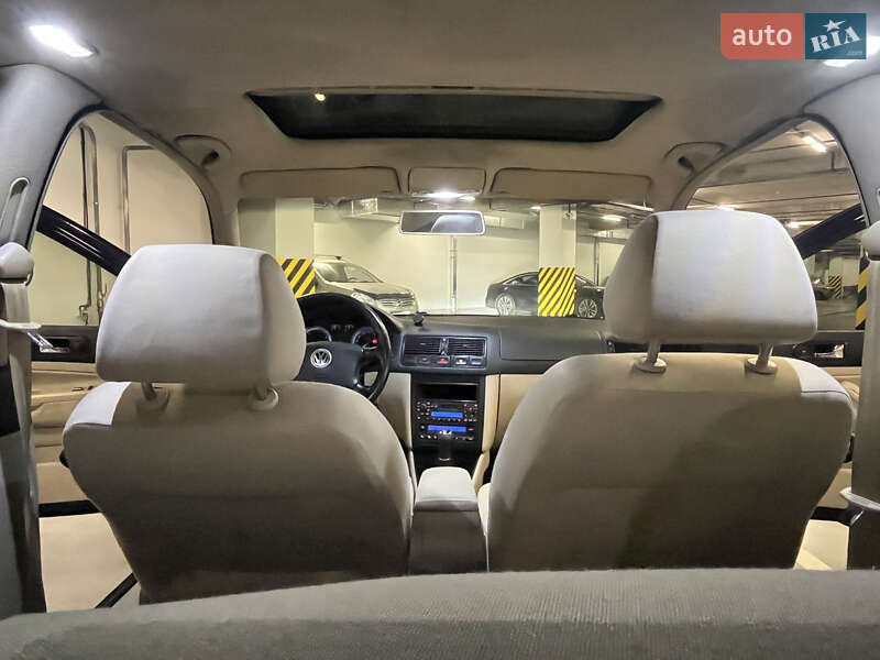 Хэтчбек Volkswagen Golf 2002 в Киеве фото 33 Хэтчбек Volkswagen Golf 2002 в Киеве