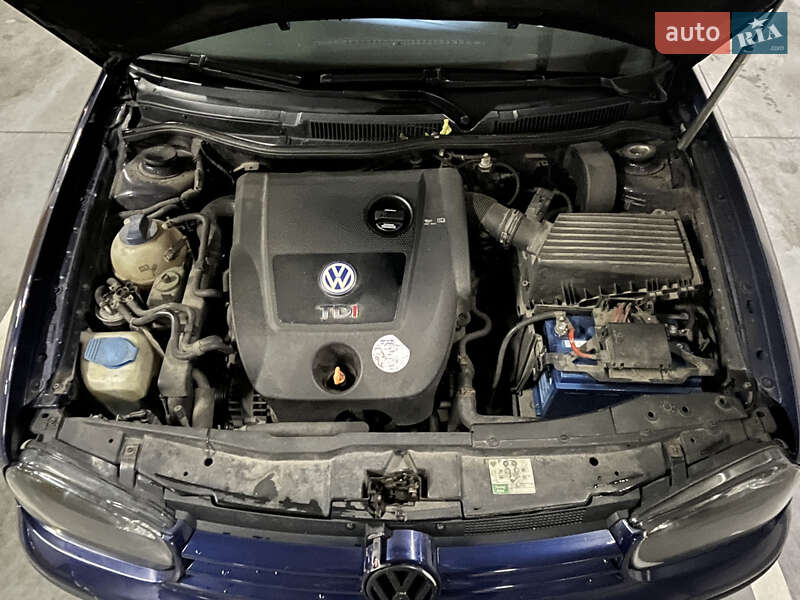 Хэтчбек Volkswagen Golf 2002 в Киеве фото 34 Хэтчбек Volkswagen Golf 2002 в Киеве