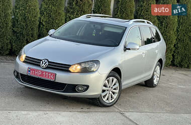 Універсал Volkswagen Golf 2011 в Сарнах