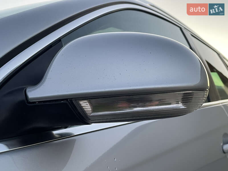 Універсал Volkswagen Golf 2011 в Сарнах