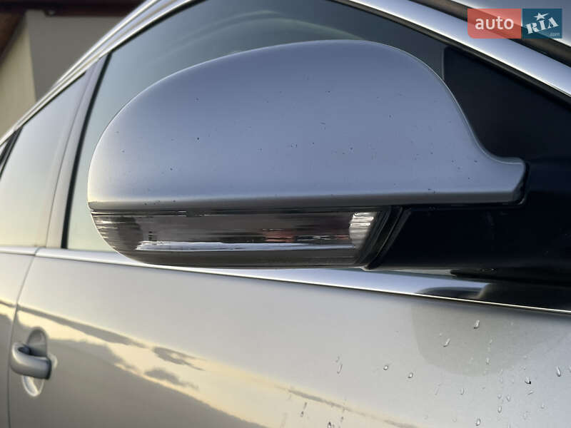 Універсал Volkswagen Golf 2011 в Сарнах