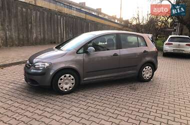 Хэтчбек Volkswagen Golf 2006 в Луцке