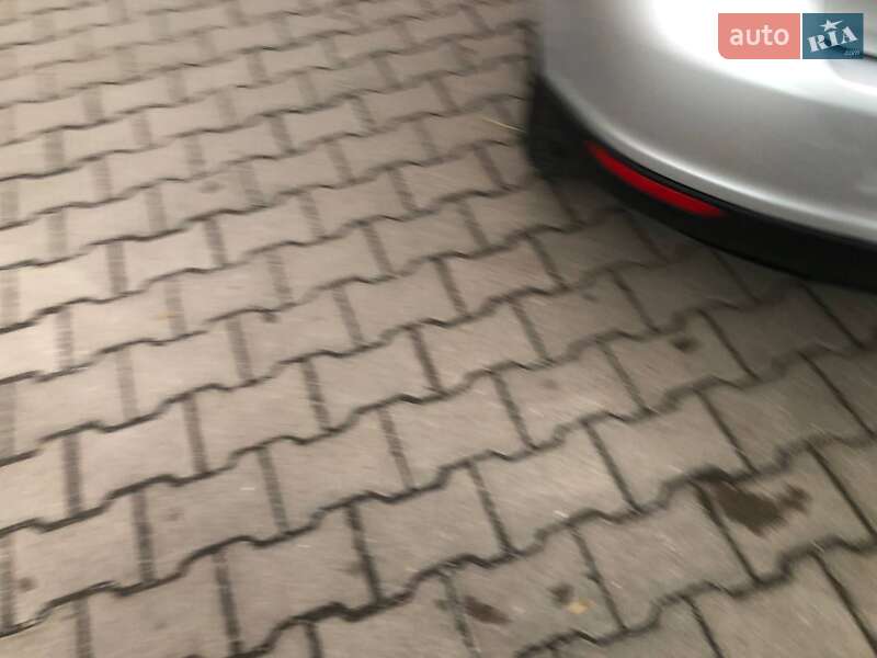 Хэтчбек Volkswagen Golf 2006 в Луцке фото 14 Хэтчбек Volkswagen Golf 2006 в Луцке