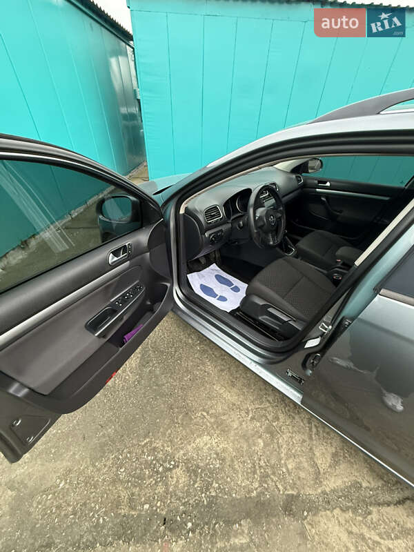 Универсал Volkswagen Golf 2011 в Белой Церкви