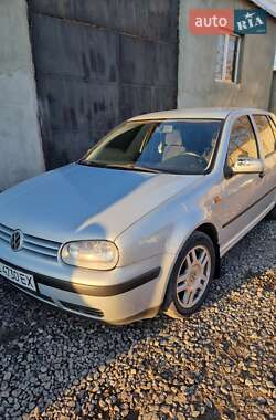 Хэтчбек Volkswagen Golf 1999 в Кременце