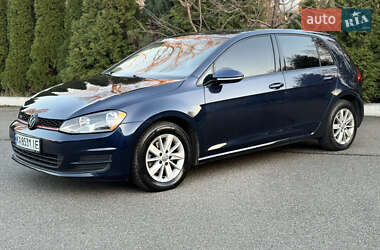 Хетчбек Volkswagen Golf 2014 в Києві