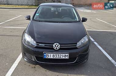 Хетчбек Volkswagen Golf 2010 в Києві