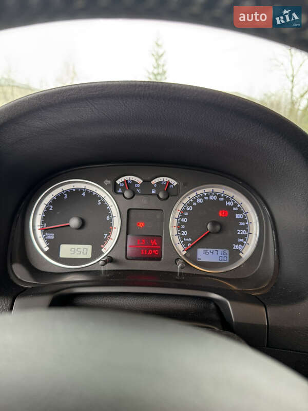 Хетчбек Volkswagen Golf 2003 в Чемерівцях фото 21 Хетчбек Volkswagen Golf 2003 в Чемерівцях