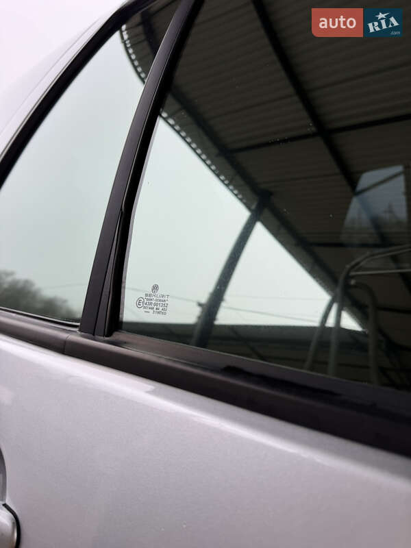 Хетчбек Volkswagen Golf 2003 в Чемерівцях фото 39 Хетчбек Volkswagen Golf 2003 в Чемерівцях