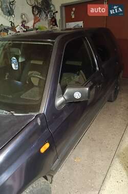 Хэтчбек Volkswagen Golf 1996 в Стрые