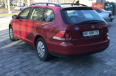 Універсал Volkswagen Golf 2009 в Рівному