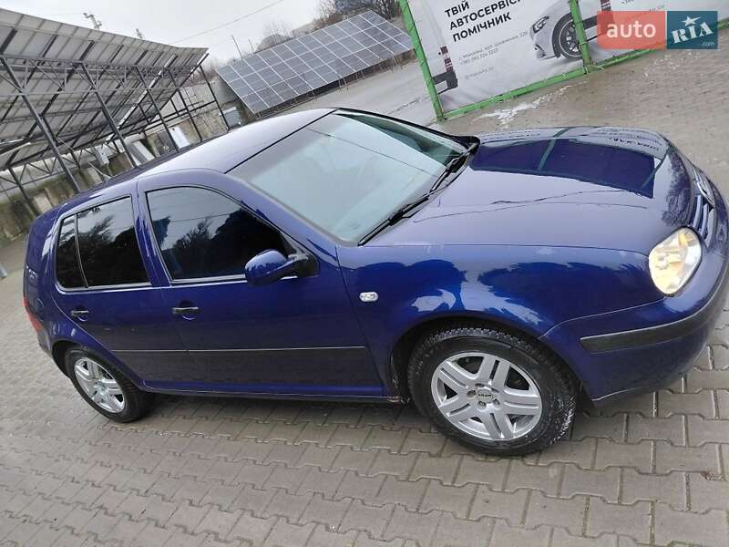 Volkswagen Golf 2002