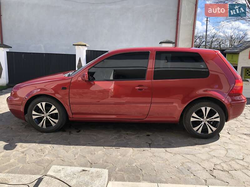 Хэтчбек Volkswagen Golf 1998 в Коломые