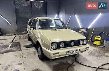 Хэтчбек Volkswagen Golf 1987 в Ровно