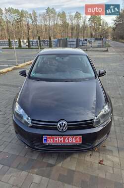 Хетчбек Volkswagen Golf 2010 в Луцьку