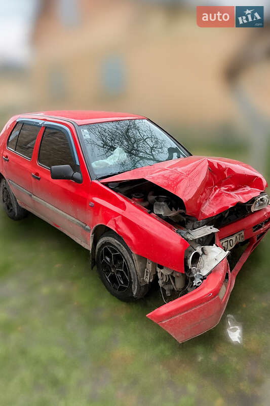 Хэтчбек Volkswagen Golf 1996 в Буске фото 9 Хэтчбек Volkswagen Golf 1996 в Буске