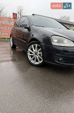 Хетчбек Volkswagen Golf 2007 в Києві