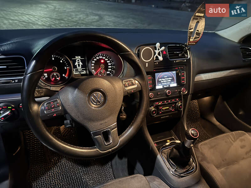 Универсал Volkswagen Golf 2010 в Житомире фото 8 Универсал Volkswagen Golf 2010 в Житомире