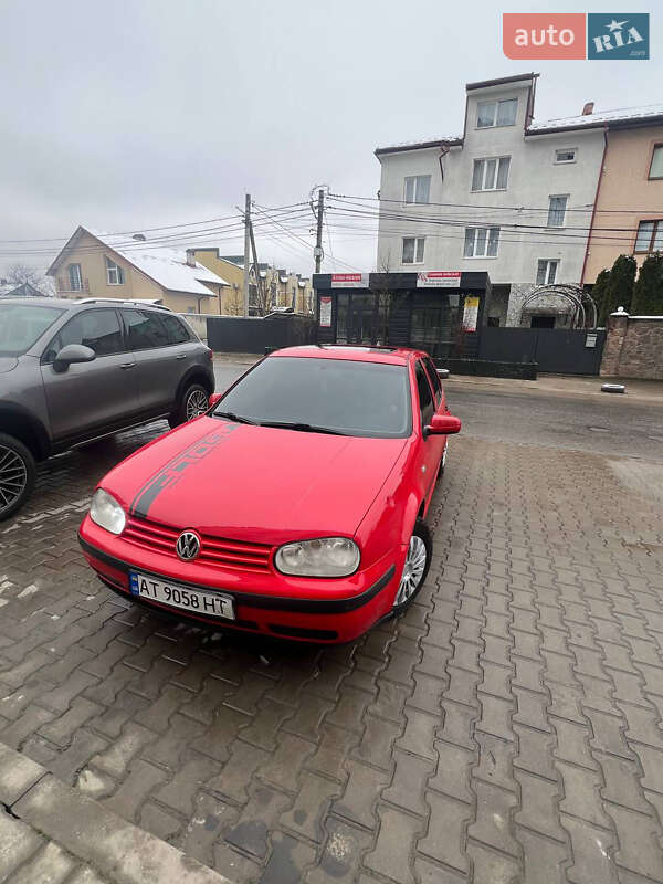 Volkswagen Golf 2000