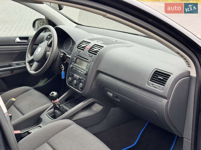 Хэтчбек Volkswagen Golf 2005 в Хмельницком фото 19 Хэтчбек Volkswagen Golf 2005 в Хмельницком