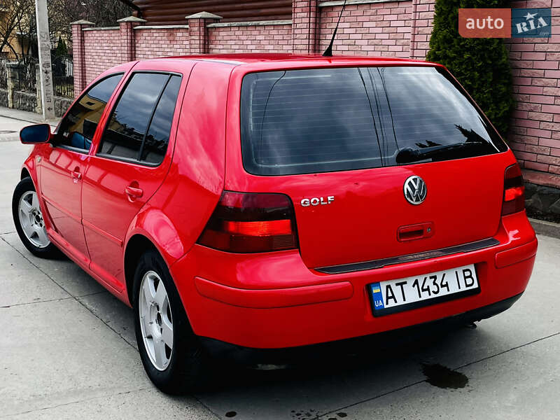 Хетчбек Volkswagen Golf 1998 в Івано-Франківську