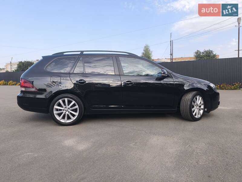 Универсал Volkswagen Golf 2012 в Нежине