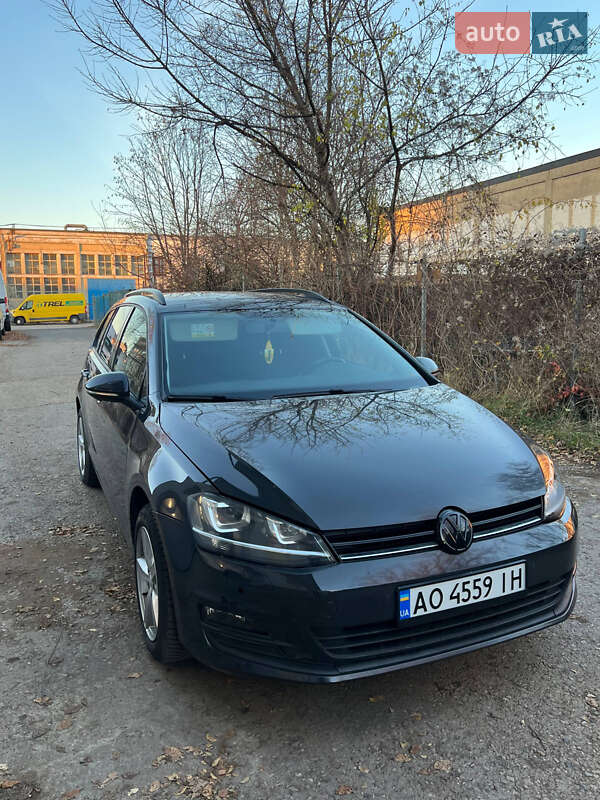 Volkswagen Golf 2014