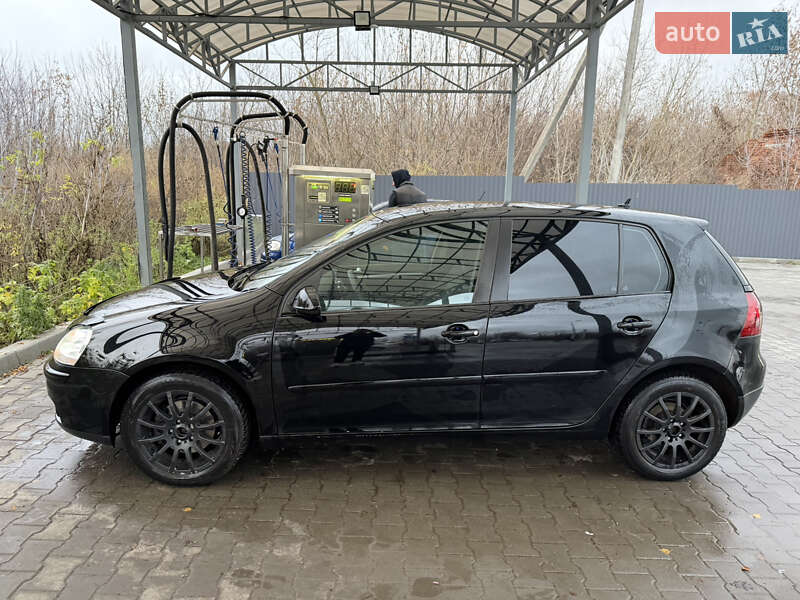Хэтчбек Volkswagen Golf 2007 в Полтаве
