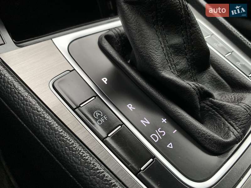 Хэтчбек Volkswagen Golf 2013 в Бердичеве