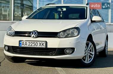 Универсал Volkswagen Golf 2012 в Киеве