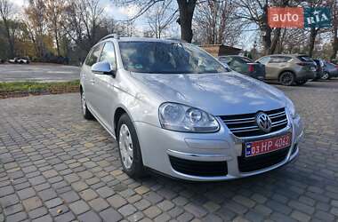 Універсал Volkswagen Golf 2009 в Луцьку