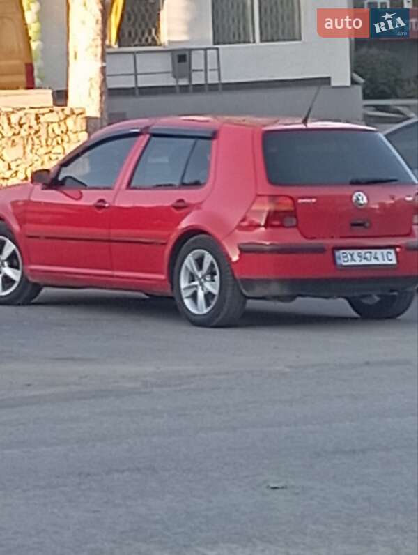 Хэтчбек Volkswagen Golf 1998 в Хмельницком