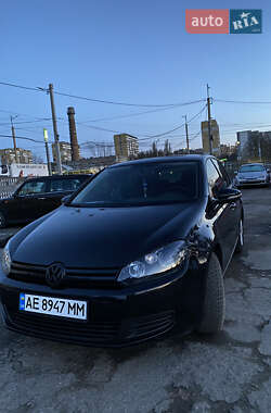 Хэтчбек Volkswagen Golf 2010 в Днепре