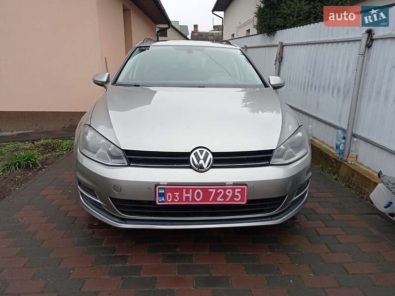 Универсал Volkswagen Golf 2014 в Луцке