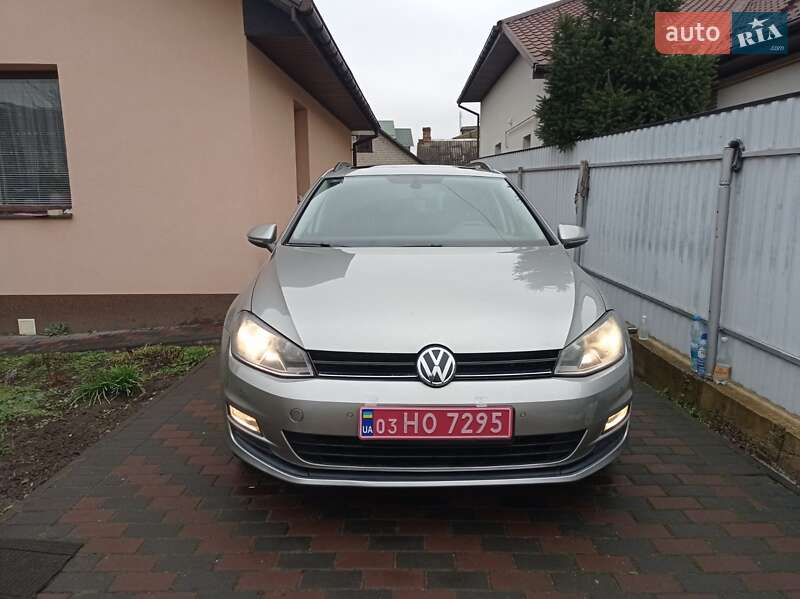 Универсал Volkswagen Golf 2014 в Луцке