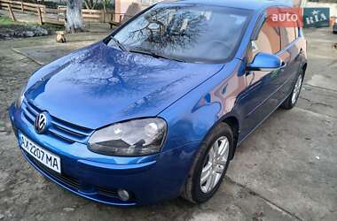 Хэтчбек Volkswagen Golf 2007 в Краснограде