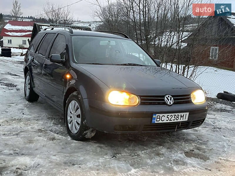 Універсал Volkswagen Golf 2000 в Турці