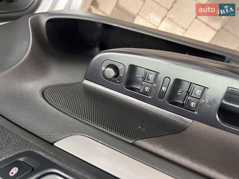 Универсал Volkswagen Golf 2008 в Ковеле