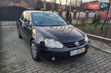 Хетчбек Volkswagen Golf 2007 в Мукачевому