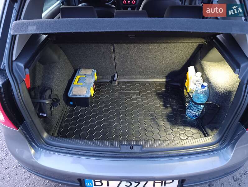 Хэтчбек Volkswagen Golf 2004 в Хмельницком фото 37 Хэтчбек Volkswagen Golf 2004 в Хмельницком