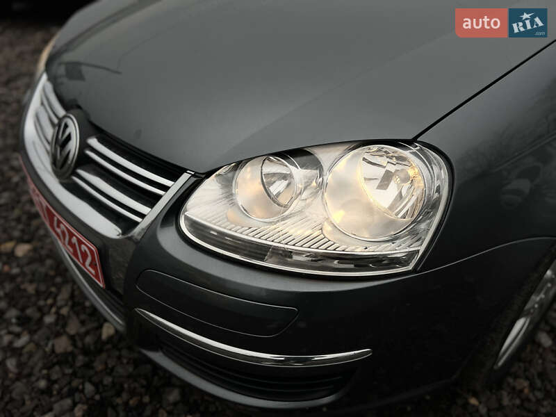 Универсал Volkswagen Golf 2008 в Полтаве