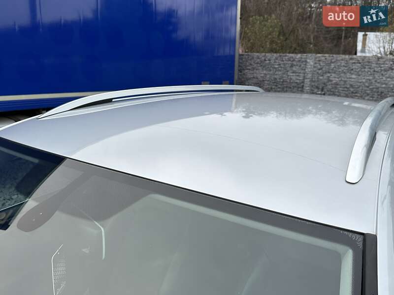 Универсал Volkswagen Golf 2015 в Ровно