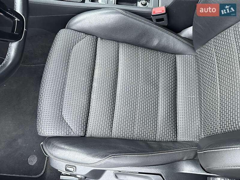 Универсал Volkswagen Golf 2015 в Ровно