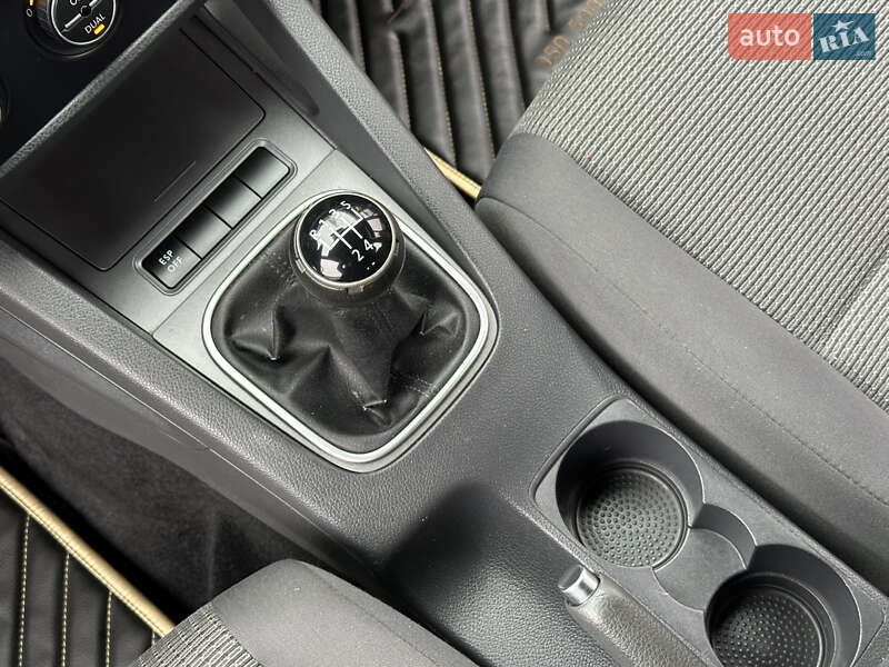 Универсал Volkswagen Golf 2009 в Харькове фото 32 Универсал Volkswagen Golf 2009 в Харькове