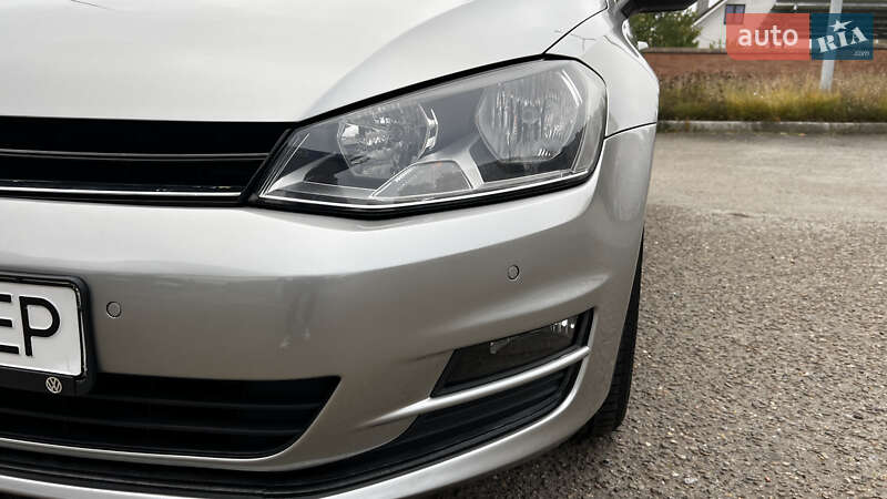 Універсал Volkswagen Golf 2016 в Кам'янець-Подільському