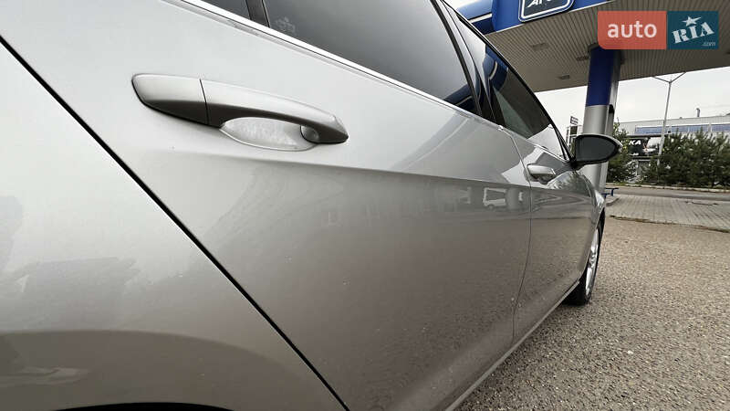 Універсал Volkswagen Golf 2016 в Кам'янець-Подільському