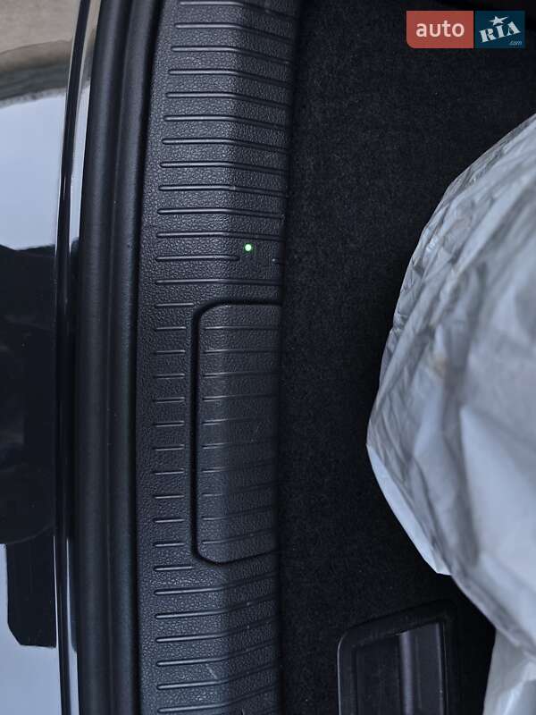 Хэтчбек Volkswagen Golf 2020 в Луцке фото 7 Хэтчбек Volkswagen Golf 2020 в Луцке