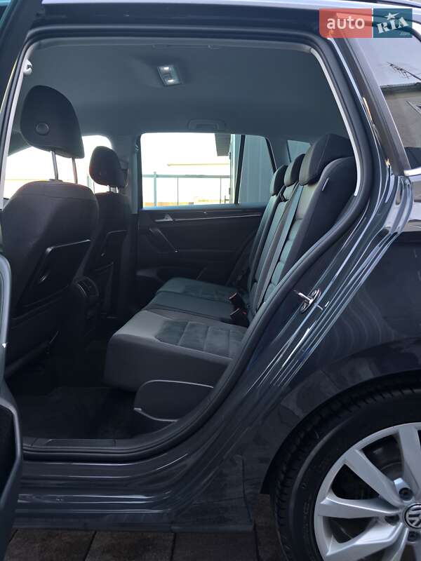 Хэтчбек Volkswagen Golf 2020 в Луцке фото 32 Хэтчбек Volkswagen Golf 2020 в Луцке